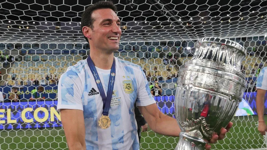 What position does Lionel Scaloni occupy in the ranking of the highest paid World Cup coaches