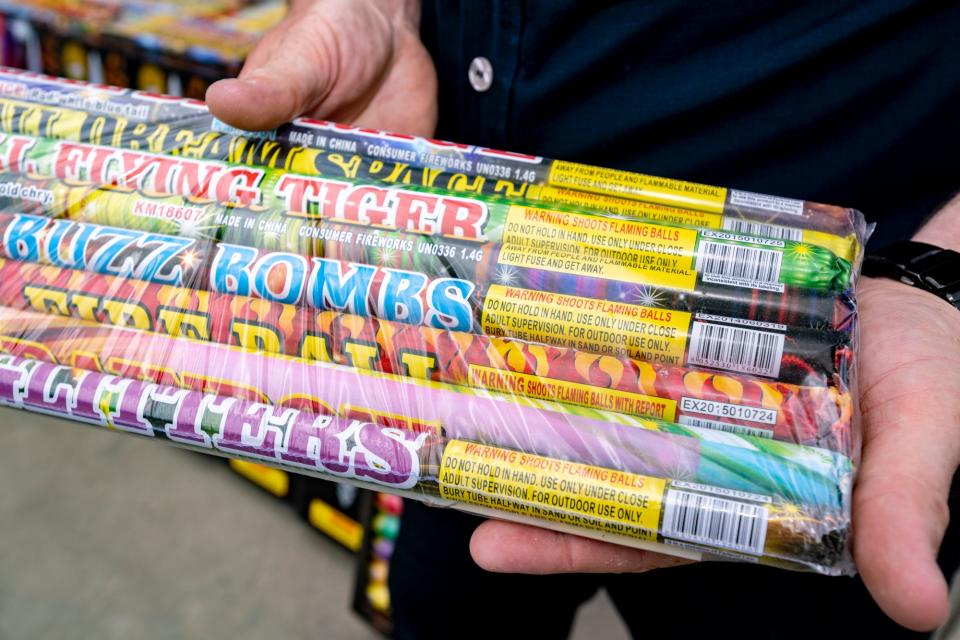 Fireworks that shoot anything are illegal. In an effort to reduce illegal fireworks use, the City of Visalia has doubled the fine to $2,000 for those caught. To report illegal fireworks call 559-513-8080.