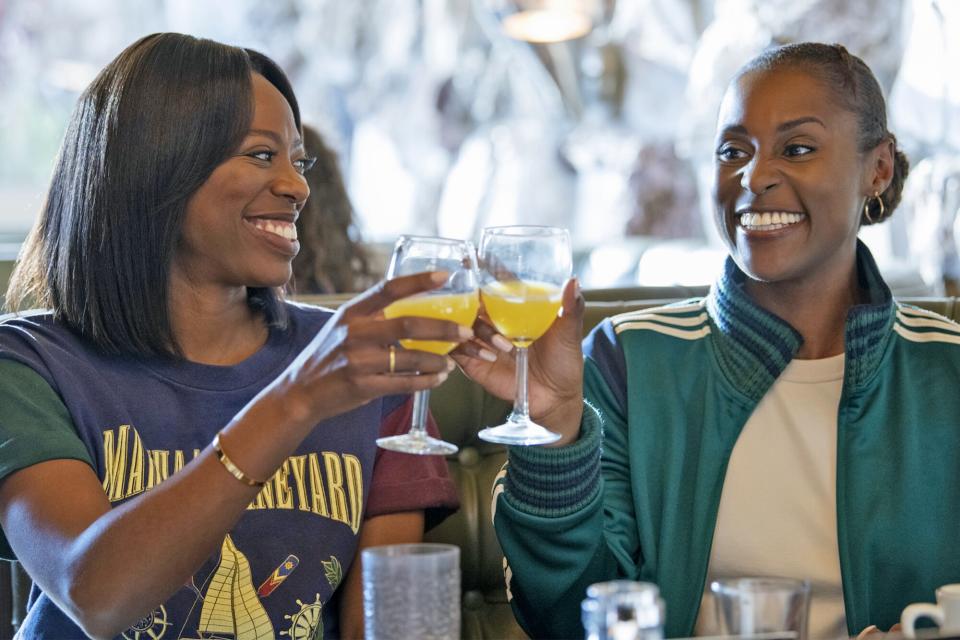 PHOTO October 24, 2021 Photograph by Glen Wilson / HBO Yvonne Orji, Issa Rae HBO Insecure Season 5 - Episode 1