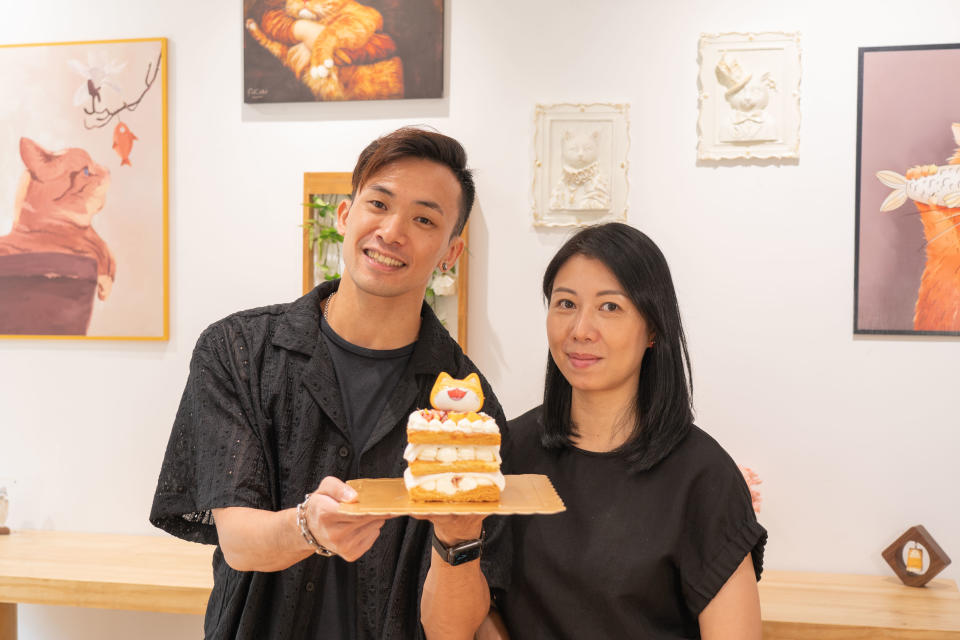  Oscar (左)及 Gloria (右) 兩位藝術家，合力打造這間結合藝術與甜品的新店。