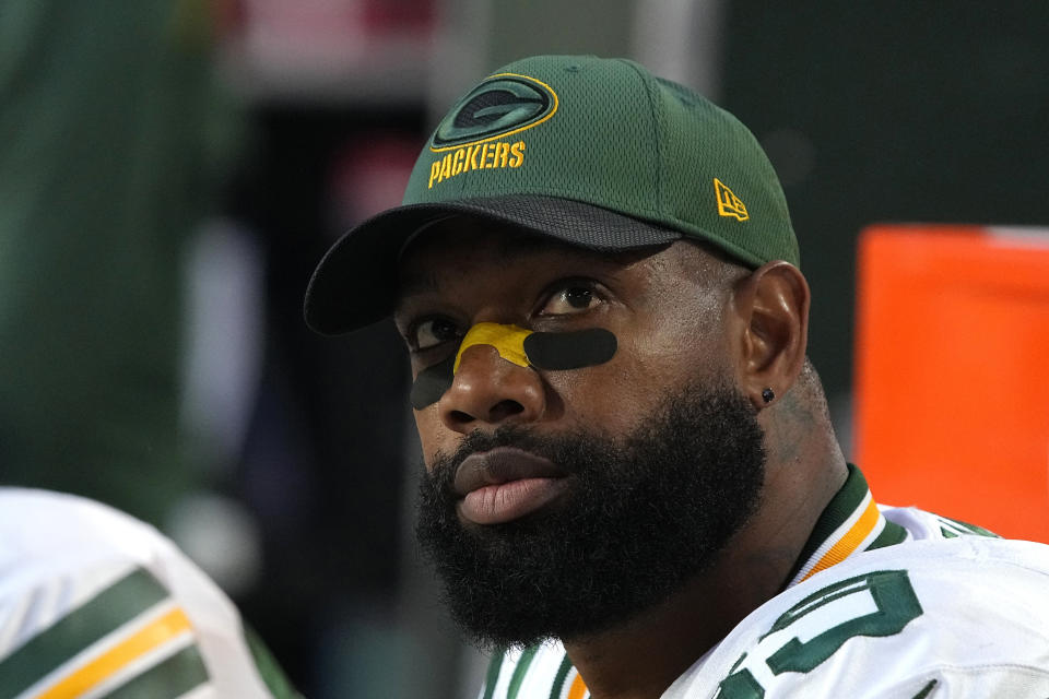 FILE - Green Bay Packers tight end Marcedes Lewis (89) watches from the bench during the first half of an NFL football game against the Arizona Cardinals, Thursday, Oct. 28, 2021, in Glendale, Ariz. Veteran NFL tight end Marcedes Lewis wants to go out on top. The 39-year-old Lewis is a free agent and is anxiously awaiting a chance to play an 18th season. (AP Photo/Rick Scuteri, File)