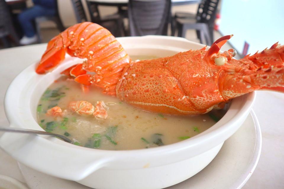 goodyear seafood village - lobster porridge