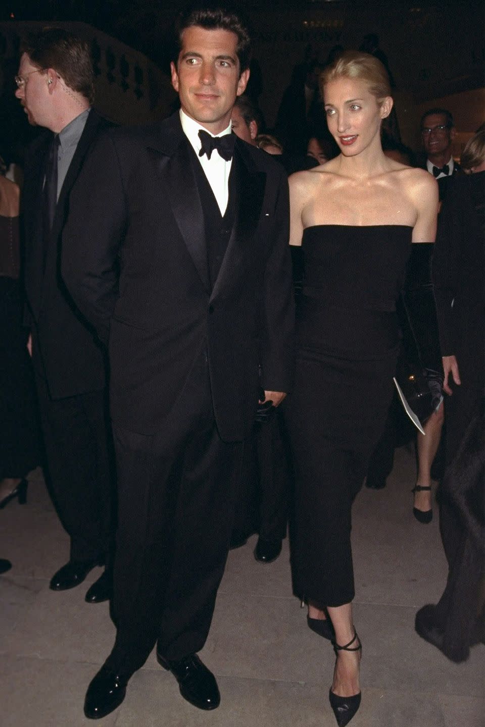 How to Dress Like Carolyn Bessette Kennedy