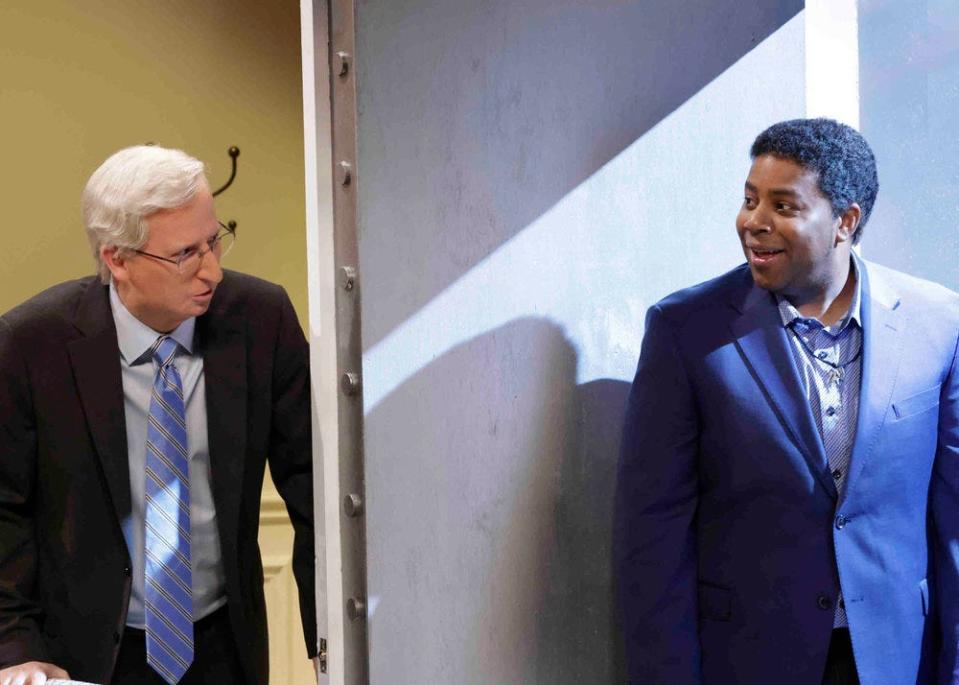 James Austin Johnson as Mitch McConnell and Kenan Thompson as Herschel Walker during the "Saturday Night Live" cold open.