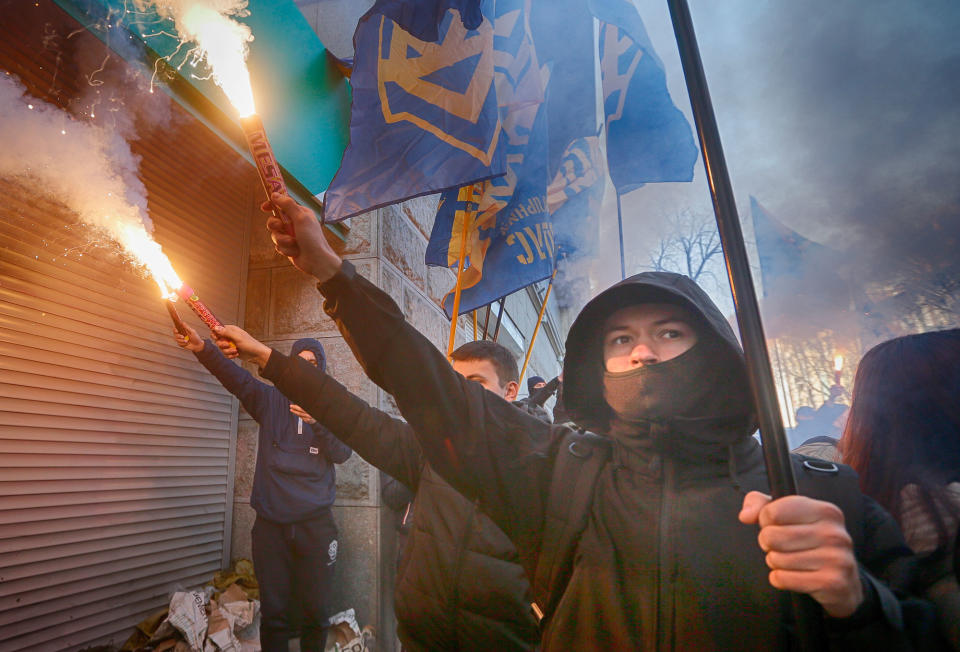 Russian bank protest in Kiev