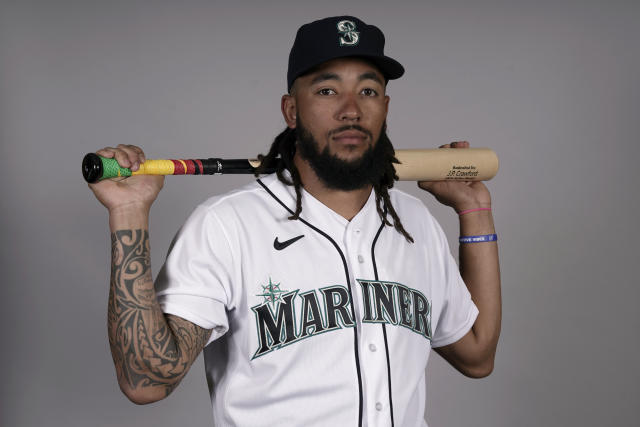 Mariners sign SS J.P. Crawford to $51M, 5-year contract