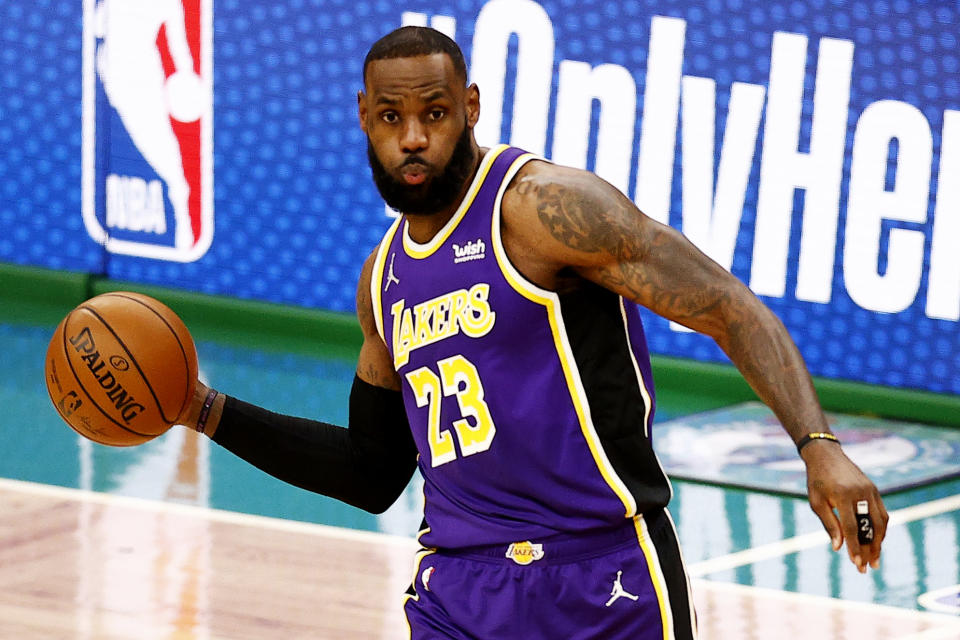 BOSTON, MASSACHUSETTS - JANUARY 30: LeBron James #23 of the Los Angeles Lakers makes a pass against the Boston Celtics during the first half at TD Garden on January 30, 2021 in Boston, Massachusetts. (Photo by Maddie Meyer/Getty Images)