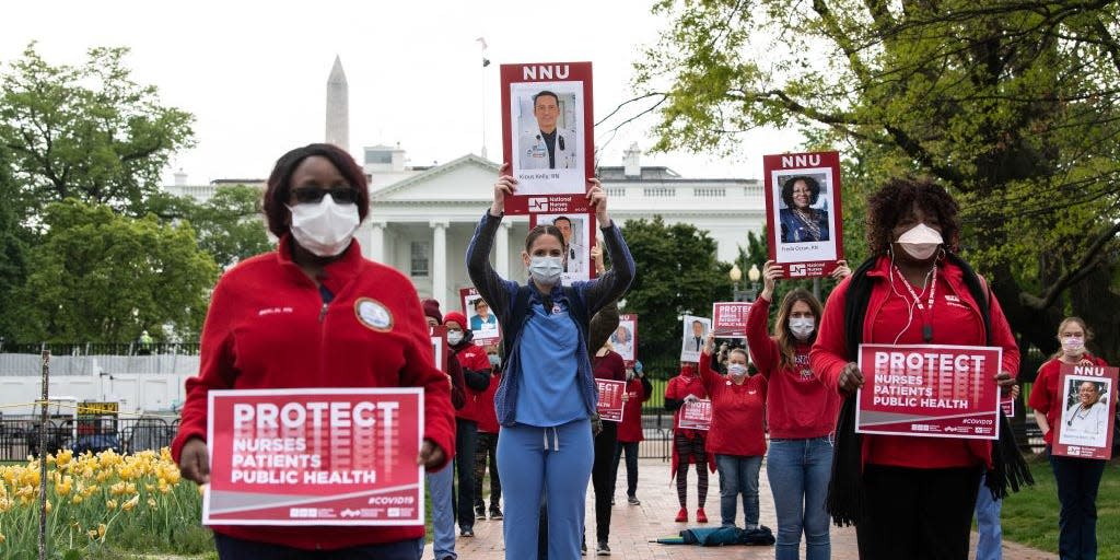 nurses coronavirus protest white house