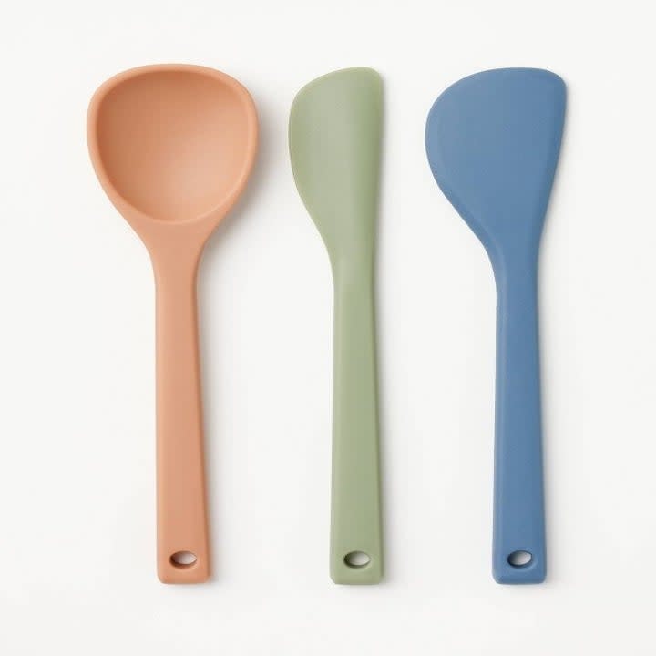 the trio of spatulas