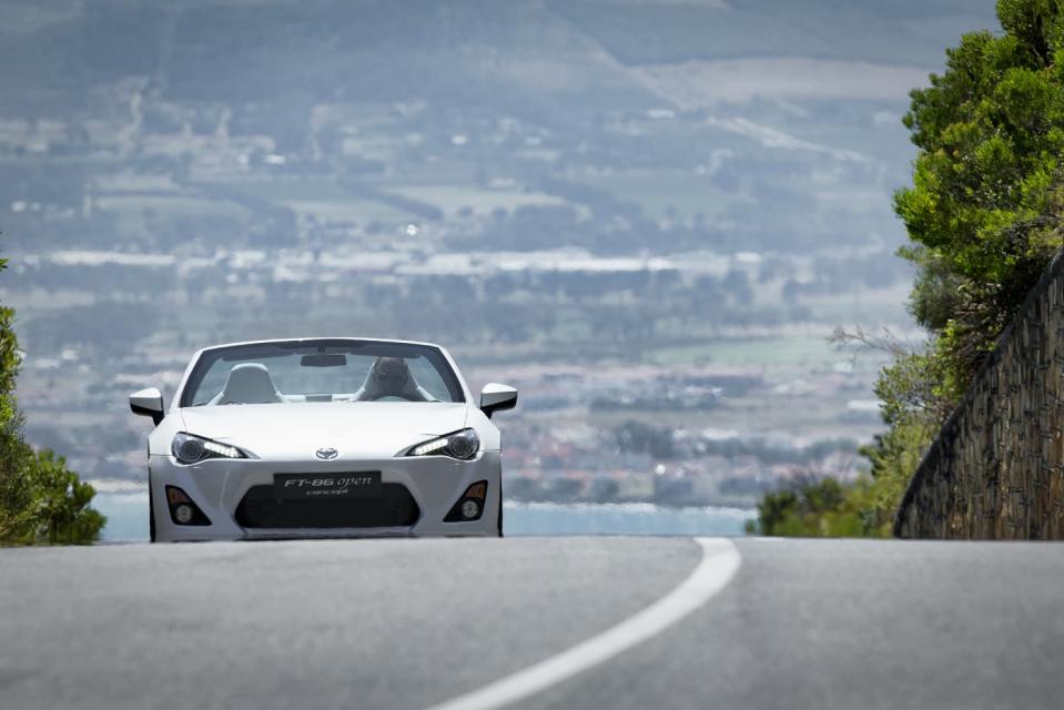 Toyota FT-86 Open Concept