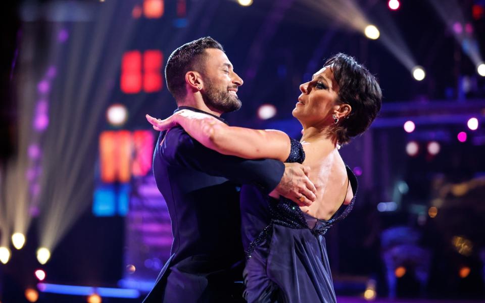 There's no last dance for Amanda Abbington and partner Giovanni Pernice