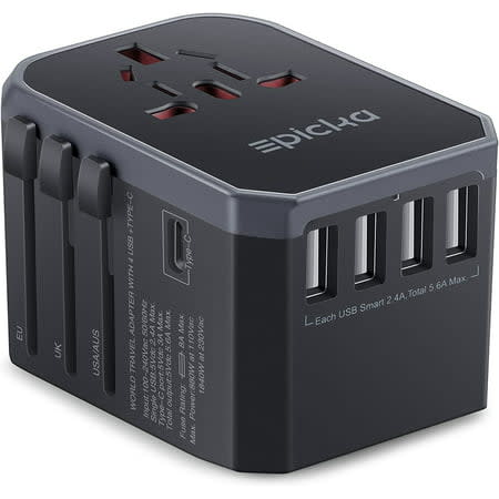 Epicka Universal Travel Adapter (Amazon / Amazon)