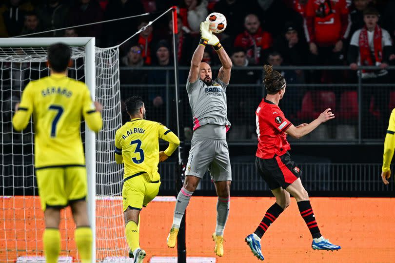 Pepe Reina parries a shot away during the UEFA Europa League group match between Stade Rennais and Villarreal.