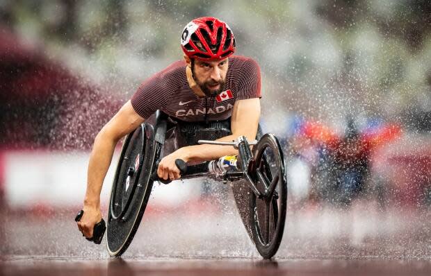 Brent Lakatos, seen above in the T53 800-metre final, was named Friday as Canada's flag-bearer for Sunday's closing ceremony of the 2020 Tokyo Paralympic Games. (Dave Holland/Canadian Paralympic Committee - image credit)