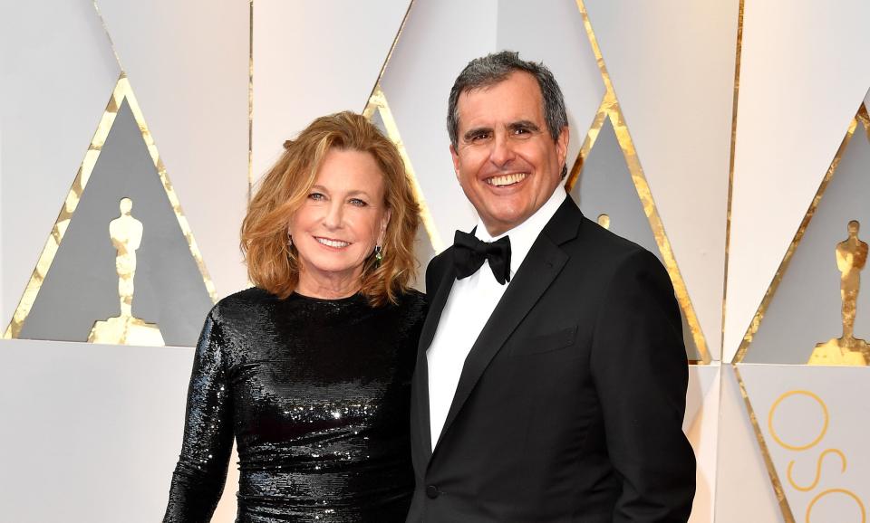 Producer Peter Chernin and his wife, Megan, at the Oscars in 2017. (Photo: Steve Granitz via Getty Images)