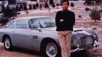 <p>Natürlich lenkte James Bond auch andere Autos: Aber fast immer stand im Fuhrpark ein Aston Martin DB5. Auch Pierce Brosnan durfte ihn 1995 in "Goldeneye" lenken - ehe er BMW fuhr. Auch in "Keine Zeit zu sterben", dem letzten Bond-Film mit Daniel Craig, ist der DB5 wieder am Start. (Bild: Aston Martin)</p> 