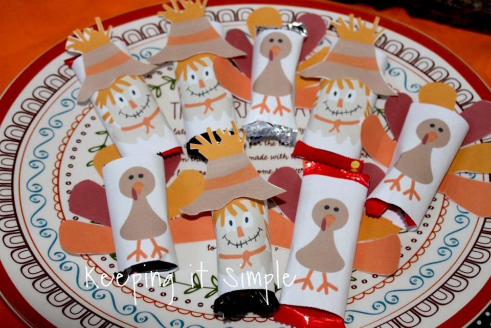 <p>Keeping It Simple Crafts</p><p>Turn your leftover Halloween candy into Thanksgiving candy with these printable wrappers. Head over to <a href="https://www.keepingitsimplecrafts.com/thanksgiving-candy-bars-printable-wrapper/" rel="nofollow noopener" target="_blank" data-ylk="slk:Keeping It Simple Crafts;elm:context_link;itc:0;sec:content-canvas" class="link "><em>Keeping It Simple Crafts</em></a> to get some that your kids can cover their favorite sweets in.</p>