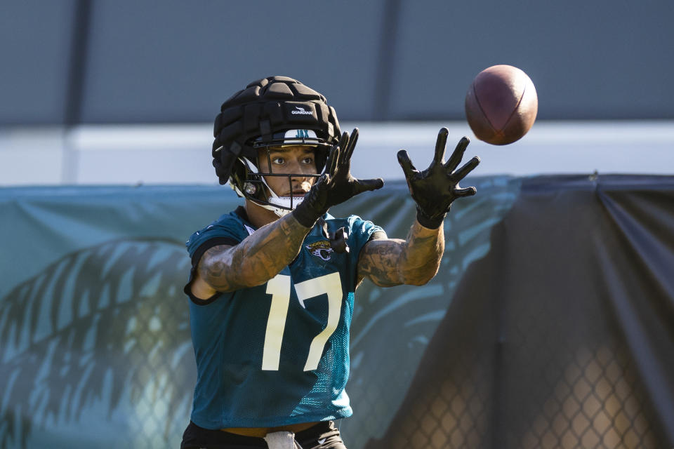 Evan Engram #17 of the Jacksonville Jaguars has fantasy upside