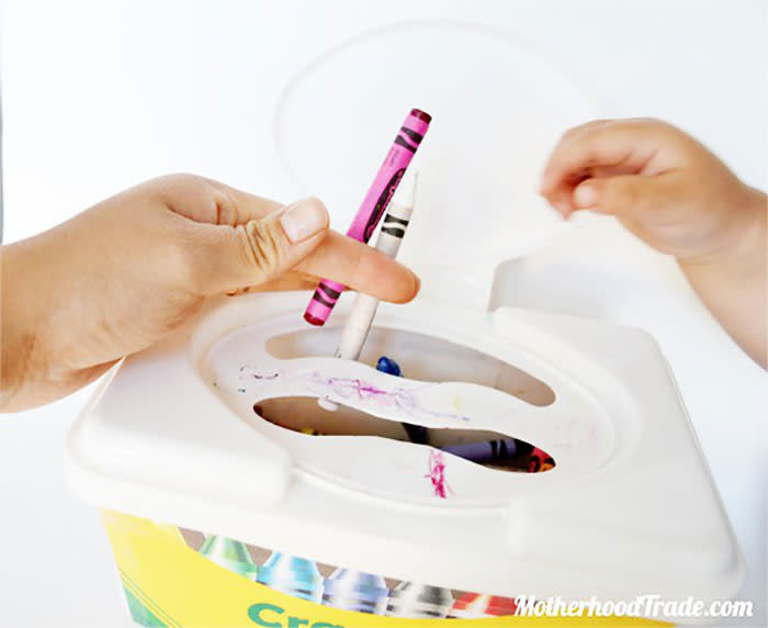 Turn a Wipes Container into Crayon Storage