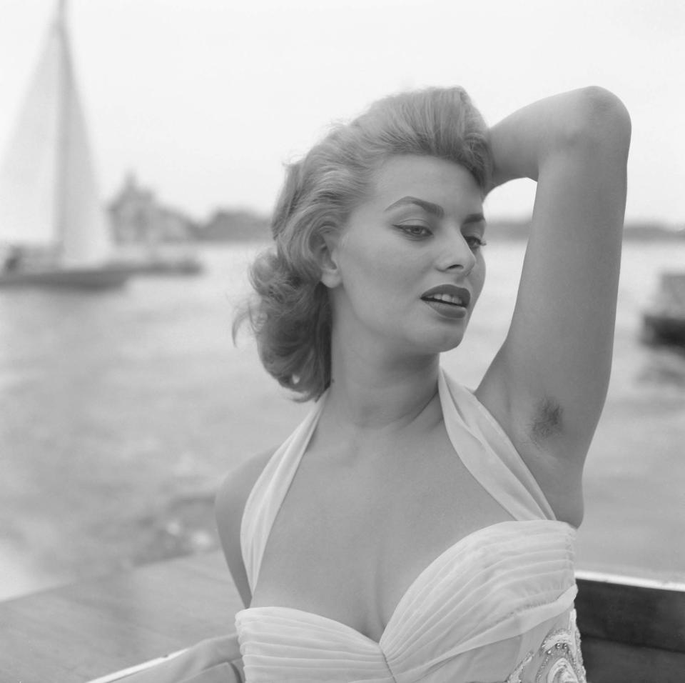 <h1 class="title">Sophia Loren, 1955</h1> <cite class="credit">Photo: Getty Images</cite>