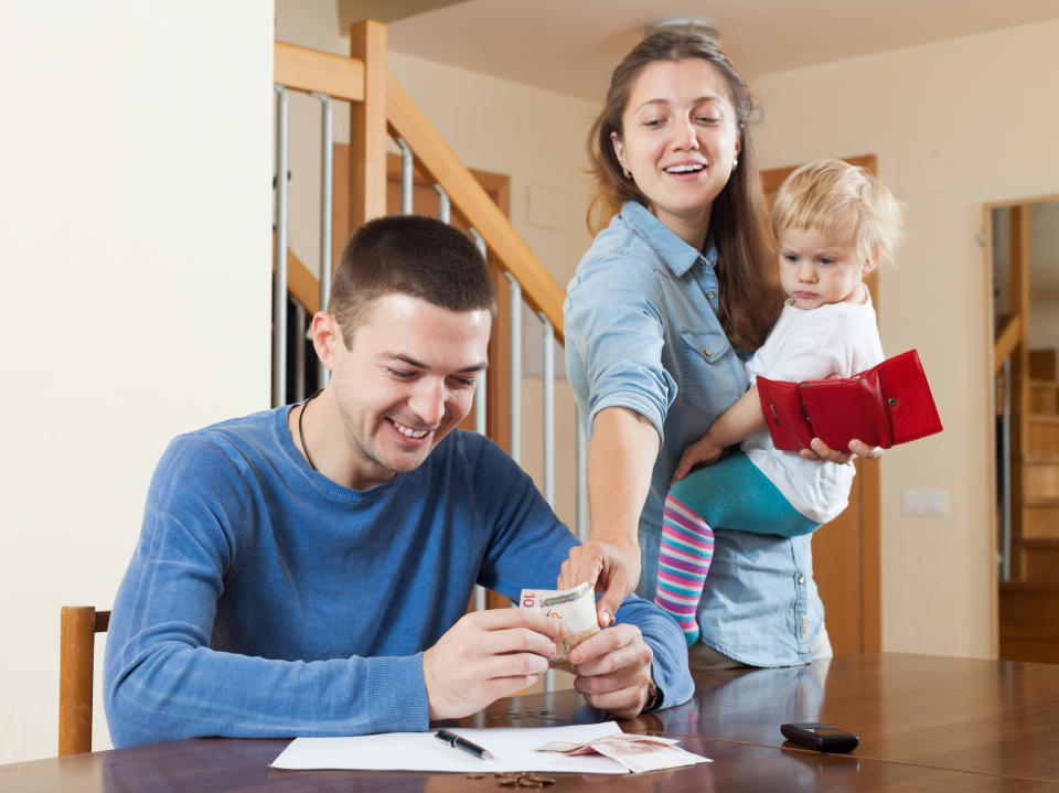 <p>Lo studio non ha preso in considerazione la famiglia, ma è stato indicato che un nucleo familiare allargato per raggiungere la felicità dovrebbe raggiungere comunque cifre più alte, soprattutto prendendo in considerazione le spese future per i figli. (Getty) </p>