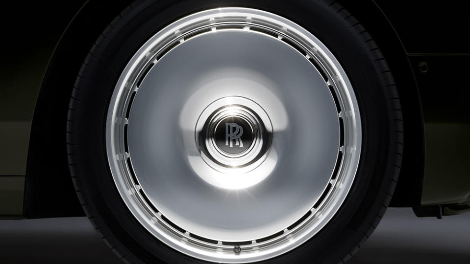 This Series II wheel’s disc design references that found on the very first Phantom. - Credit: Rolls-Royce Motor Cars.