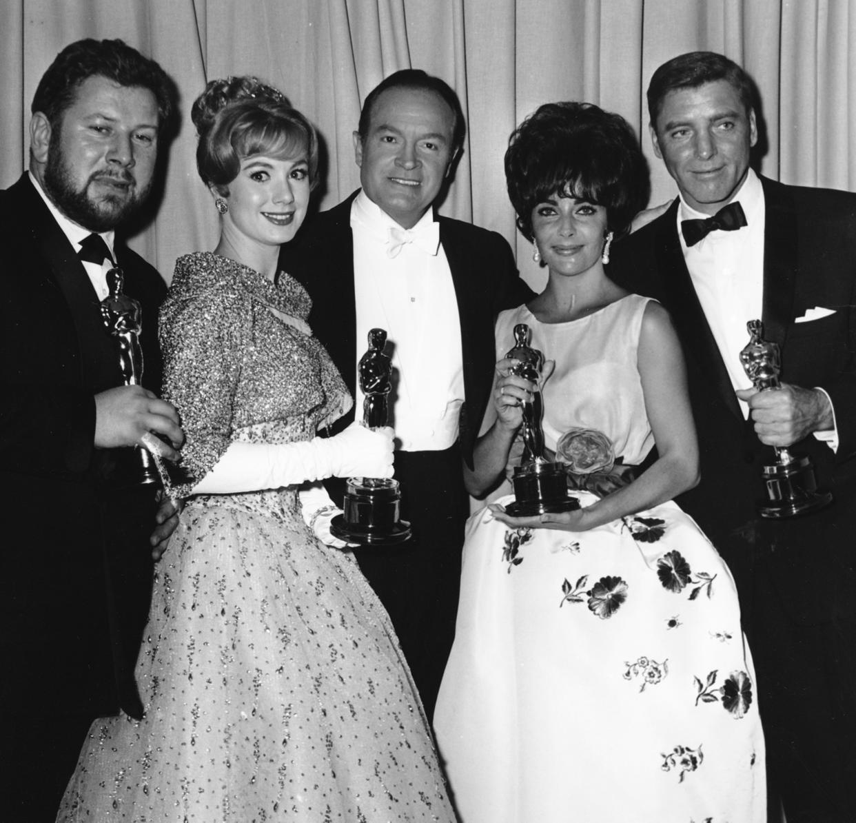 Elizabeth Taylor Oscars 1961 (ASSOCIATED PRESS)