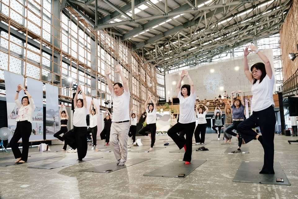 臺東自然醒慢活祭前進臺北舉辦全國社工專場，帶領全國各地社工放鬆身心靈。