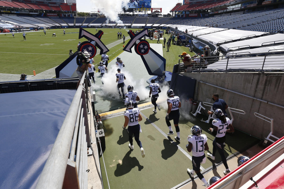 2 more COVID-19 positives stop Tennessee Titans' return to facility, AP  source says