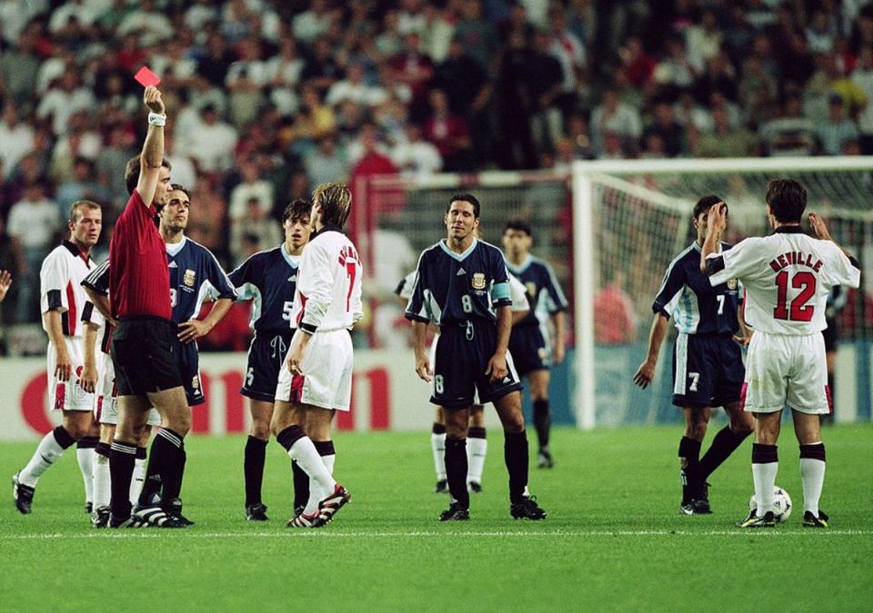 David Beckham is dimissed against Argentina at France 98 (Getty)