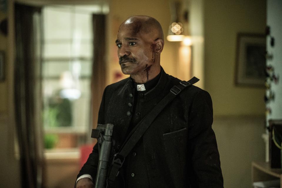 TWD 1124 Seth Gilliam Father Gabriel