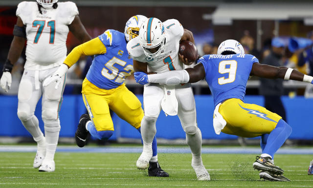 dolphins chargers sunday night football