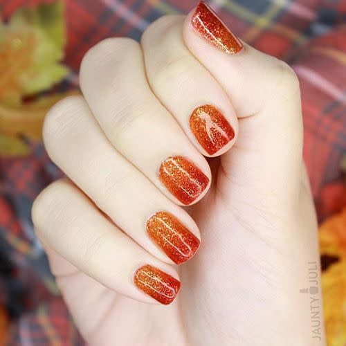 Autumn Leaves Nails via @jauntyjuli