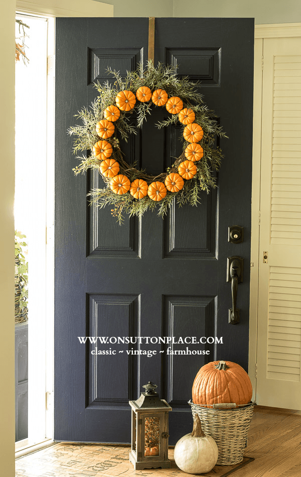 Mini Pumpkin Wreath