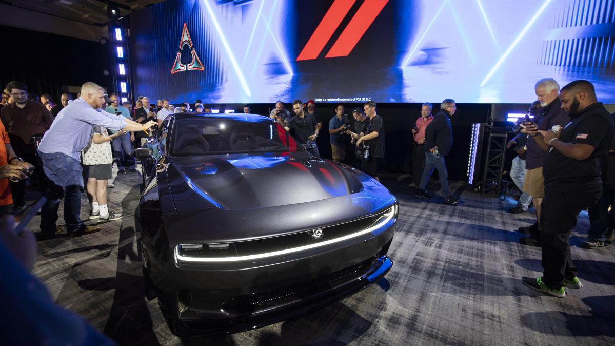 Dodge 2022 Electric