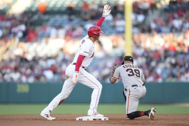 天使隊大谷翔平盜二壘成功，改寫大聯盟紀錄。（美聯社）