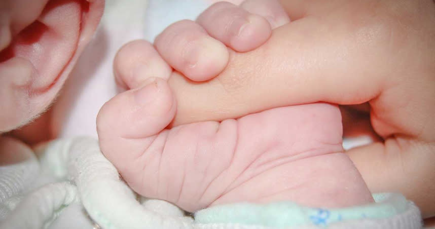 日本一名媽媽，聲稱「沒有去醫院的錢」，自行在家產下女嬰後，就放著不管，導致寶寶死亡。（圖／示意圖，翻攝自pixabay）