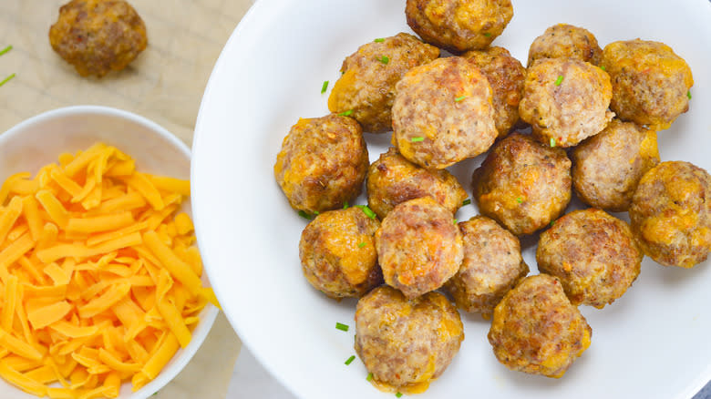 keto sausage balls