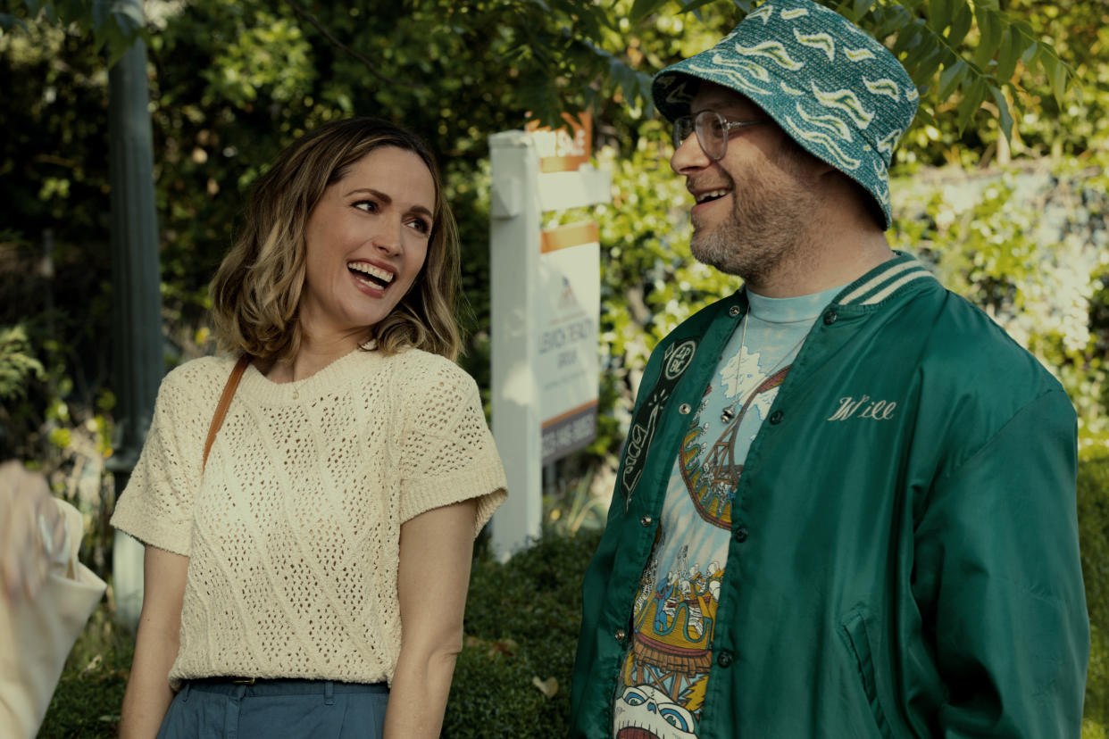 Sylvia (Rose Byrne) and Will (Seth Rogen) in Platonic. (Apple TV+)