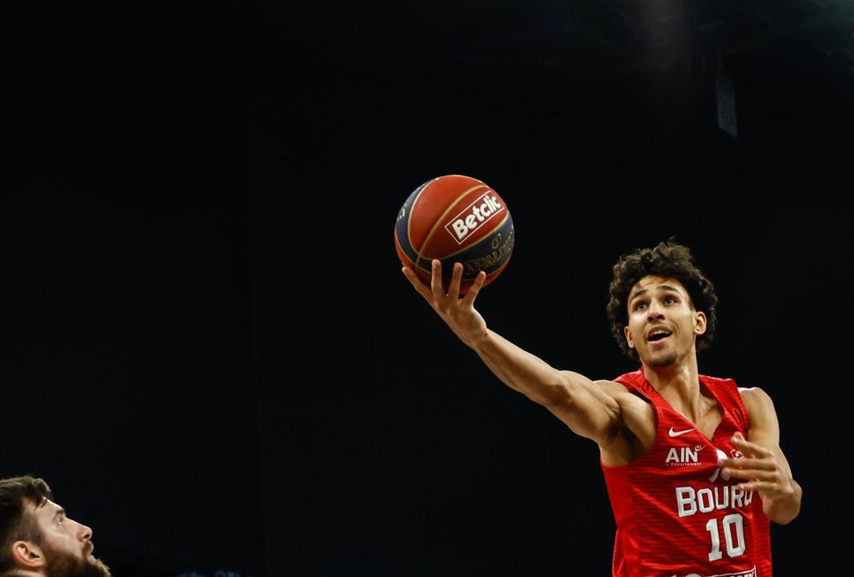 French Basketball Sensation Zaccharie Risacher Poised for Number 1 NBA Draft Pick – Expert Analysis