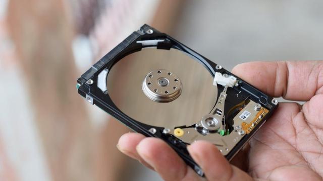 Seagate Tech Returns To Profit In Q2, Aims For Strong Q3 EPS Growth