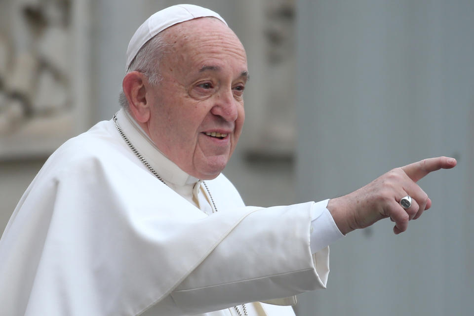 VATICAN CITY, VATICAN - FEBRUARY 26: Pope Francis waves to the faithful as he arrives in  St. Peter's Square for his weekly audience, on February 26, 2020 in Vatican City, Vatican. (Photo by Franco Origlia/Getty Images)