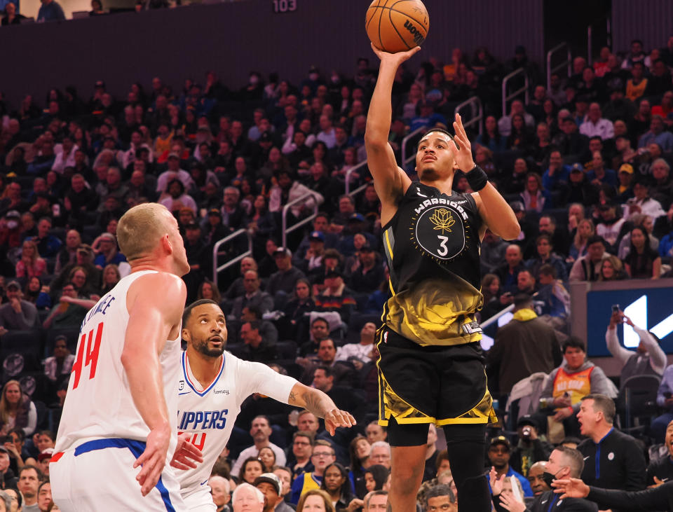Mar 2, 2023; San Francisco, California, USA; Golden State Warriors guard Jordan Poole (3) shoots the ball against the Los Angeles Clippers during the second quarter at Chase Center. Mandatory Credit: Kelley L Cox-USA TODAY Sports