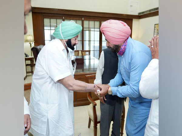 PCC chief Navjot Singh Sidhu meets Chief Minister Captain Amarinder Singh. (Photo/ANI)