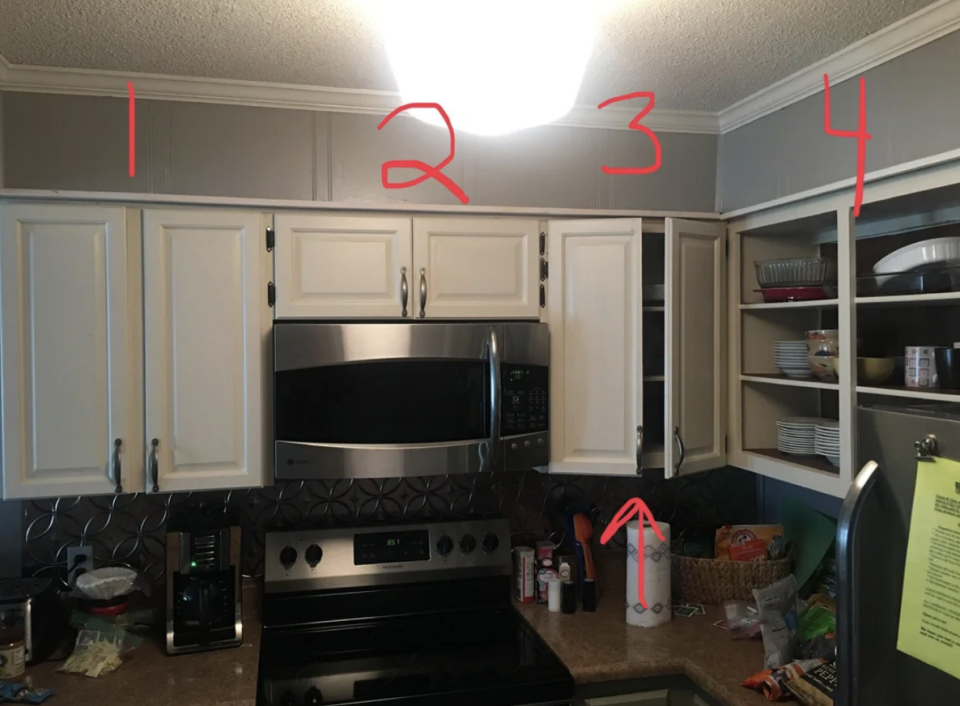 Complex arrangement of kitchen cabinets