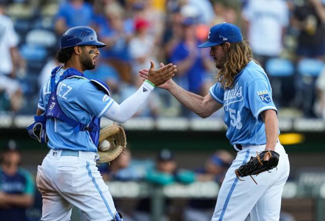 Mike Sweeney and Jeremy Guthrie to join Royals broadcasts - Royals