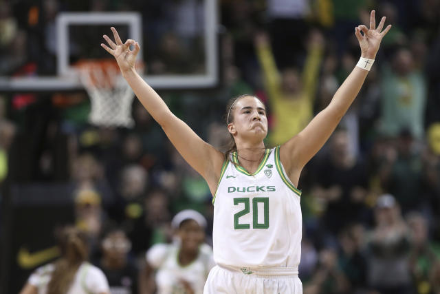 After big win, No. 9 Oregon takes unbeaten mark to Stanford