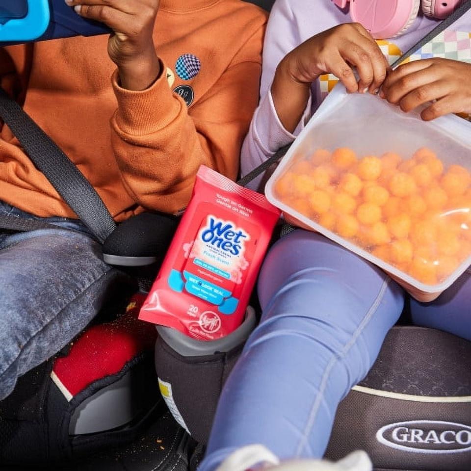 Antibacterial wipes between two kids