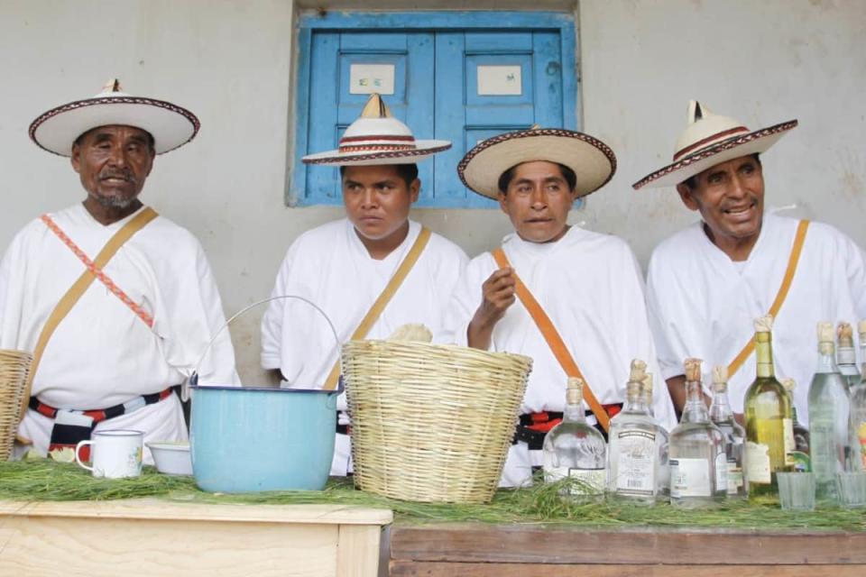 El pox ha sido el centro en todas las festividades indígenas mayas. / Foto: cortesía @posheriasancristobal