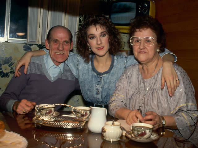 <p>Sobli/RDB/ullstein bild/Getty</p> Celine Dion with her parents